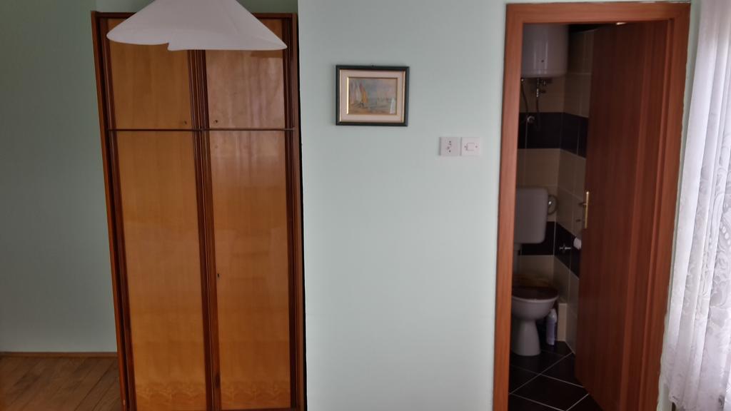 ホテルHouse Petkovic コレニツァ エクステリア 写真